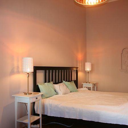 Diamonds Apartment With 2 Rooms Near Guzsdu Udvar Budapest Exterior foto